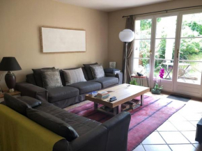 Maison de ville avec jardin centre Montfort l'Amaury